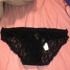 2 Lace bikini Victoria secret pantie black & blue